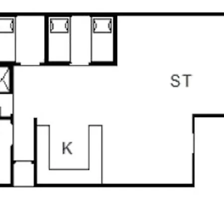 4 Person In
